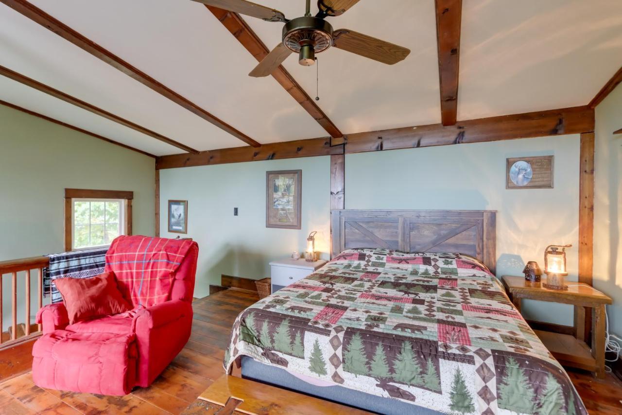 Mountaintop Ellijay Cabin With Private Hot Tub Exterior foto